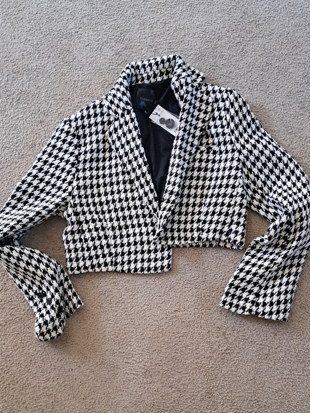 Dynamite Black & White Houndstooth Cropped Blazer
